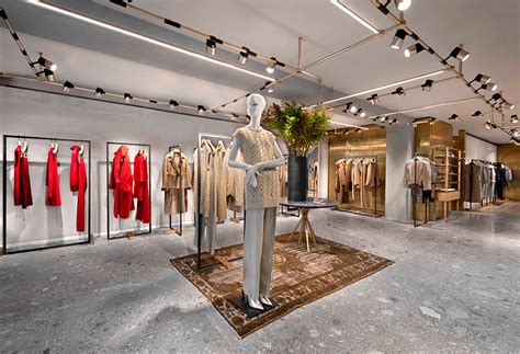 max mara factory shop